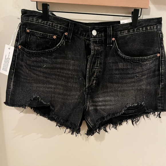 Aritzia Denim Forum Black Jean Shorts Distressed Cut Off The Ex Boyfriend 30 - Picture 7 of 11